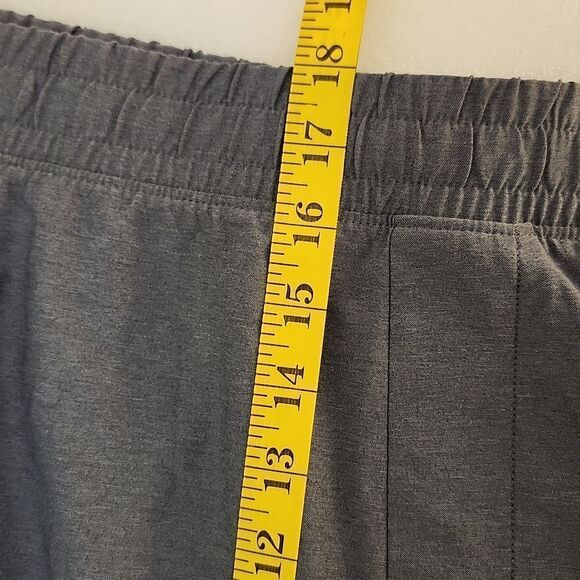 ALL IN MOTION Men's Zippered Side Pockets Gray Elastic Waist Shorts Activewea XL - Picture 5 of 9